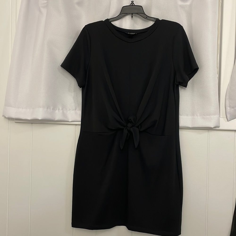 Never Worn A. Byer Bowtie Short Sleeve  T-shirt Dress. Size XL.